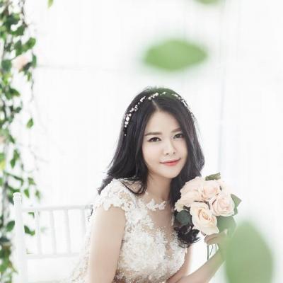 Dịch vụ trang điểm cô dâu